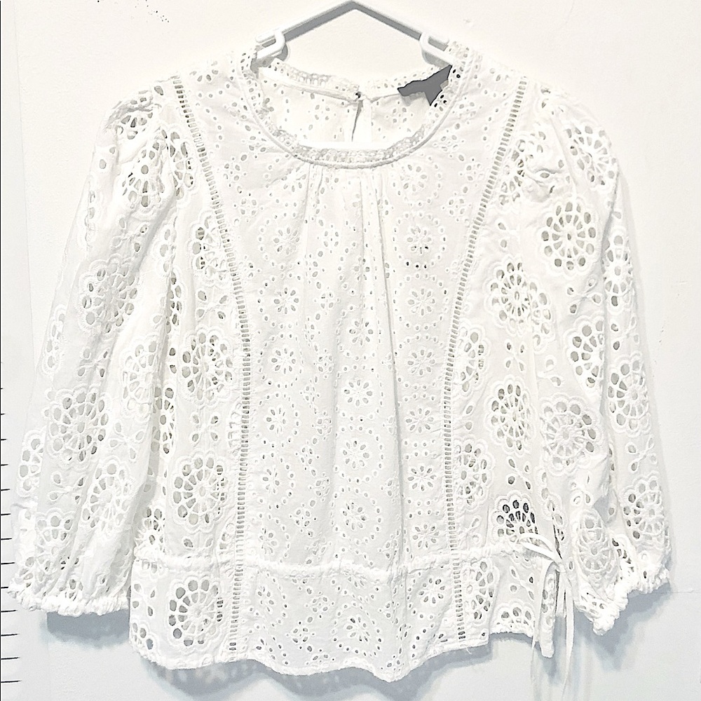 NWT Banana Republic Unlined Eyelet Cropped Top